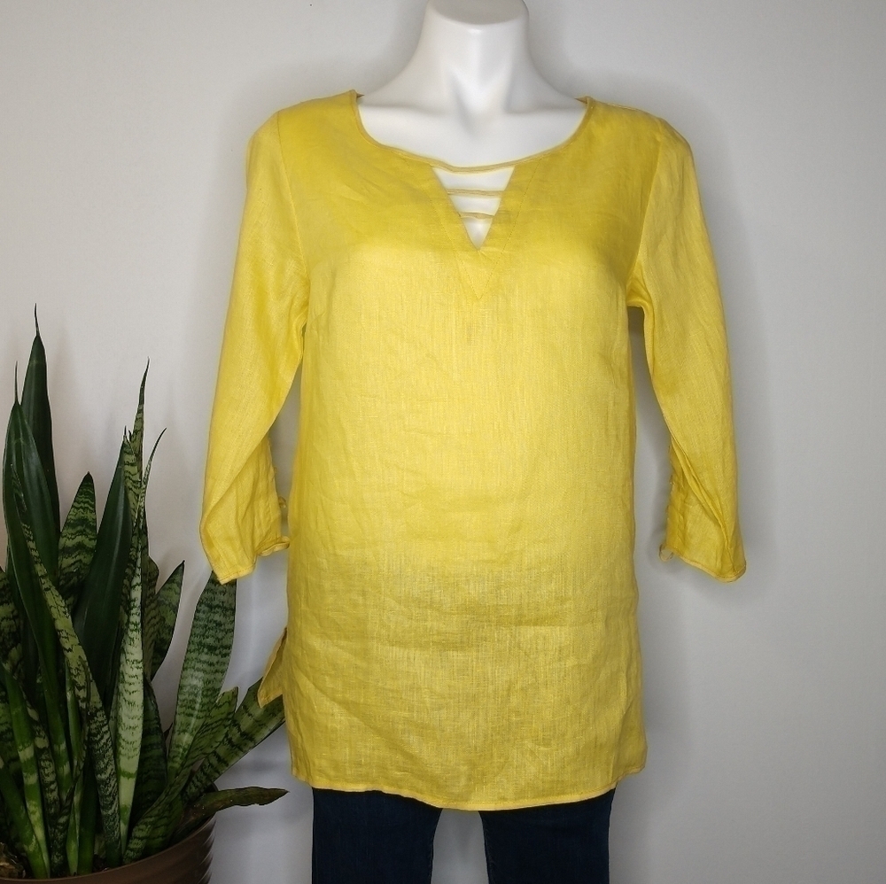 ✨3/$15 Peck & Peck yellow 100% linen top S